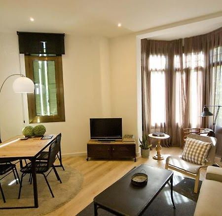 555 Apartments Bcn Барселона Екстер'єр фото
