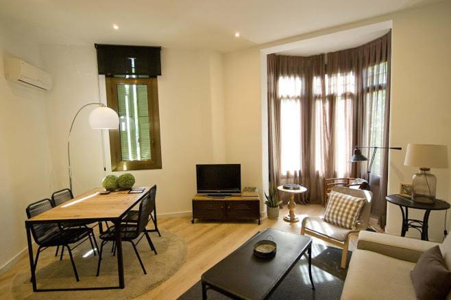 555 Apartments Bcn Барселона Екстер'єр фото
