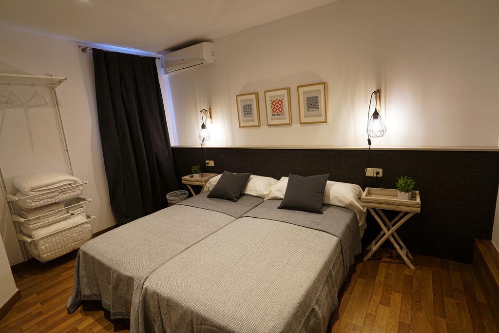 555 Apartments Bcn Барселона Екстер'єр фото