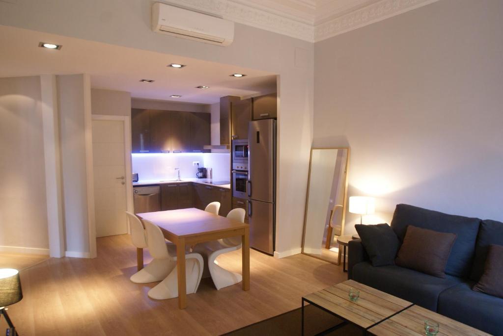 555 Apartments Bcn Барселона Номер фото